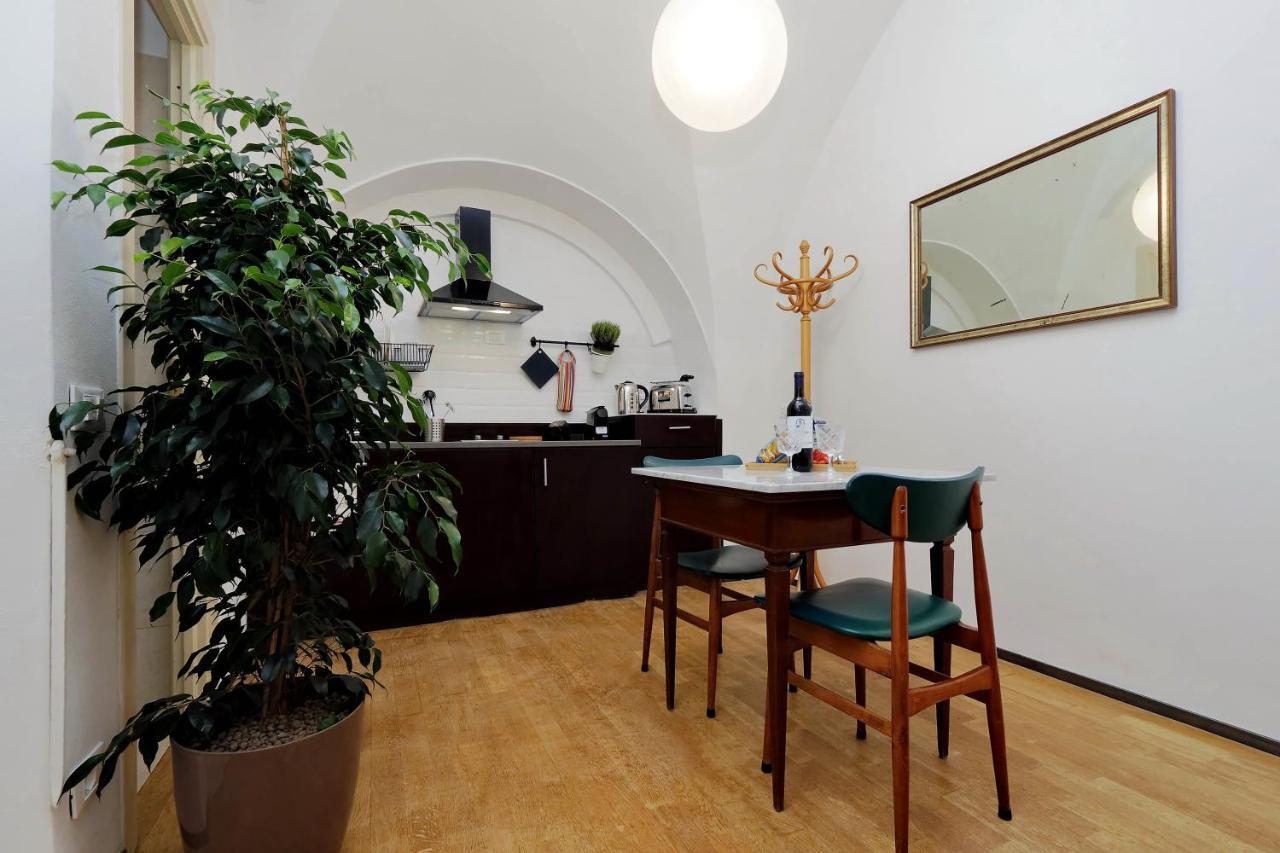 Restart Accommodations Celimontana Rome Bagian luar foto